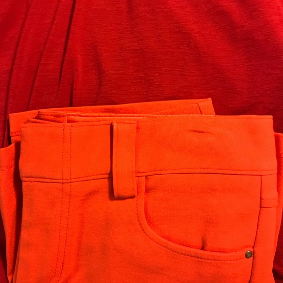 Alice + Olivia Orange Mini Skirt. - Picture 5 of 5
